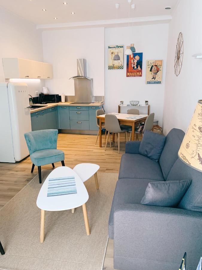 Apartamento Au Coeur Du Vieil Antibes Exterior foto